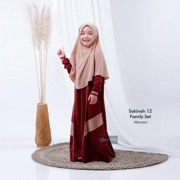 ZENITHA Sakinah 12 Kids Girl Maroon 1/2